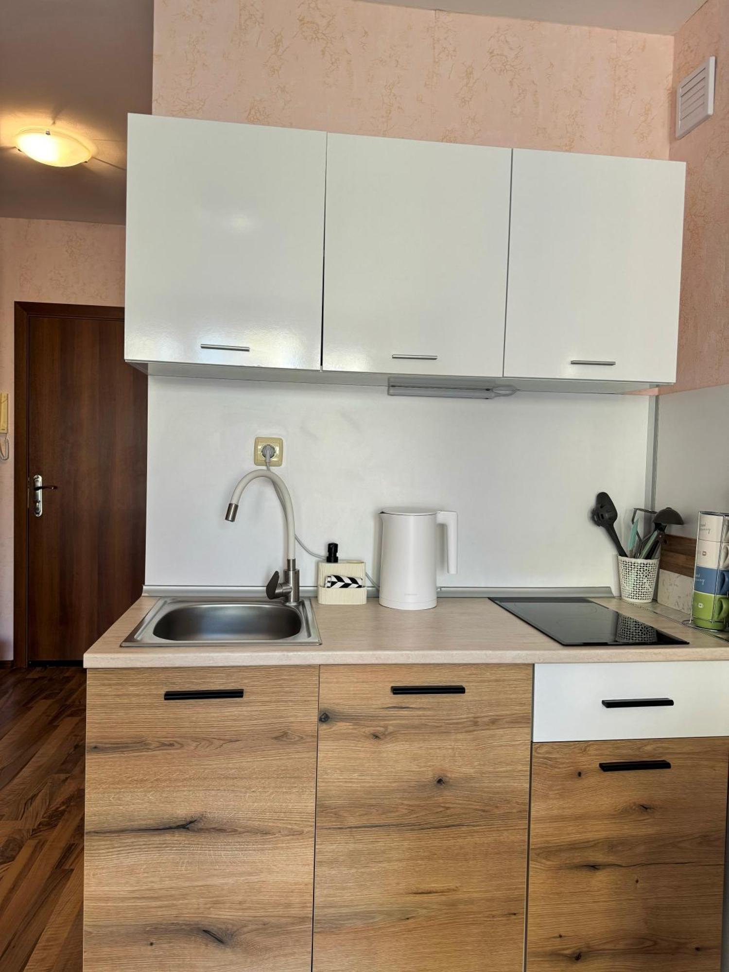 Студия Sea Breeze Sveti Vlas Exterior foto